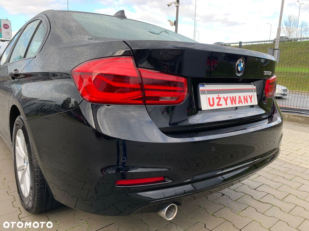 BMW Seria 3 318i Advantage - 22