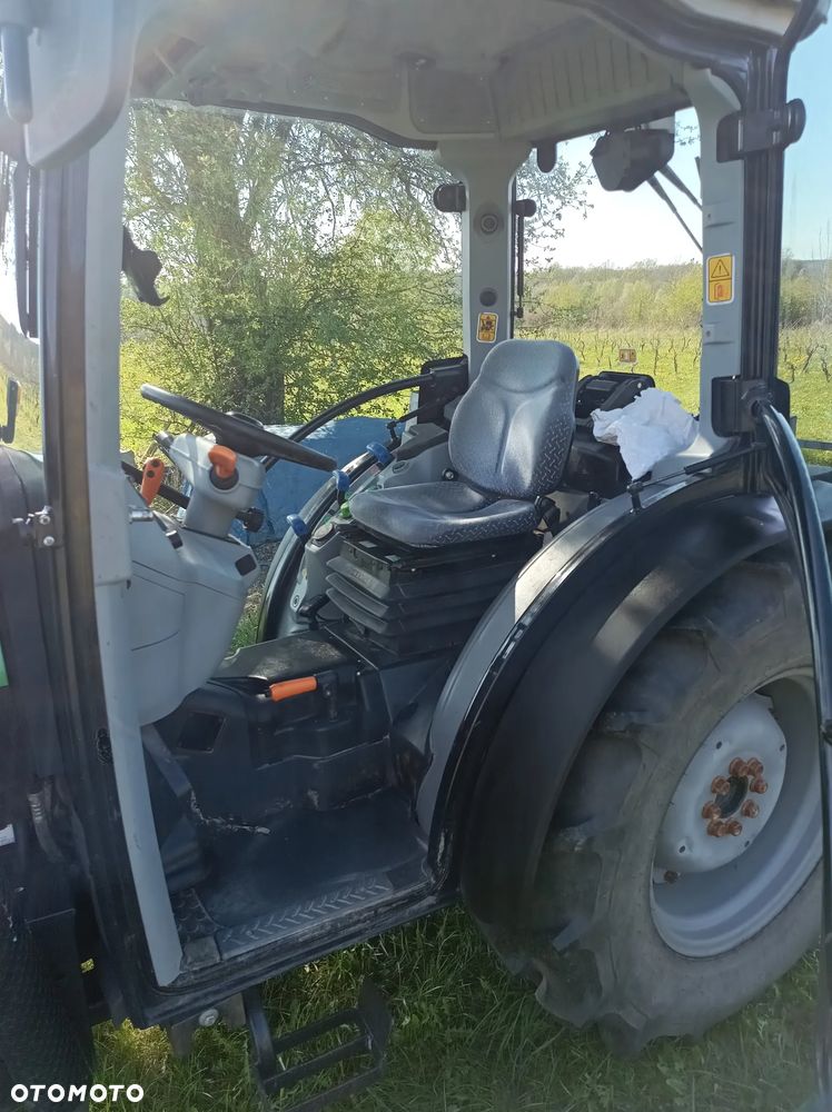 Deutz-Fahr Agroplus 410 S - 4