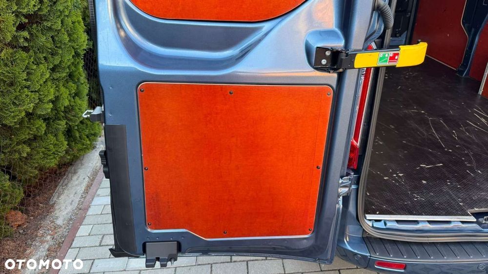 Ford Transit Custom - 31