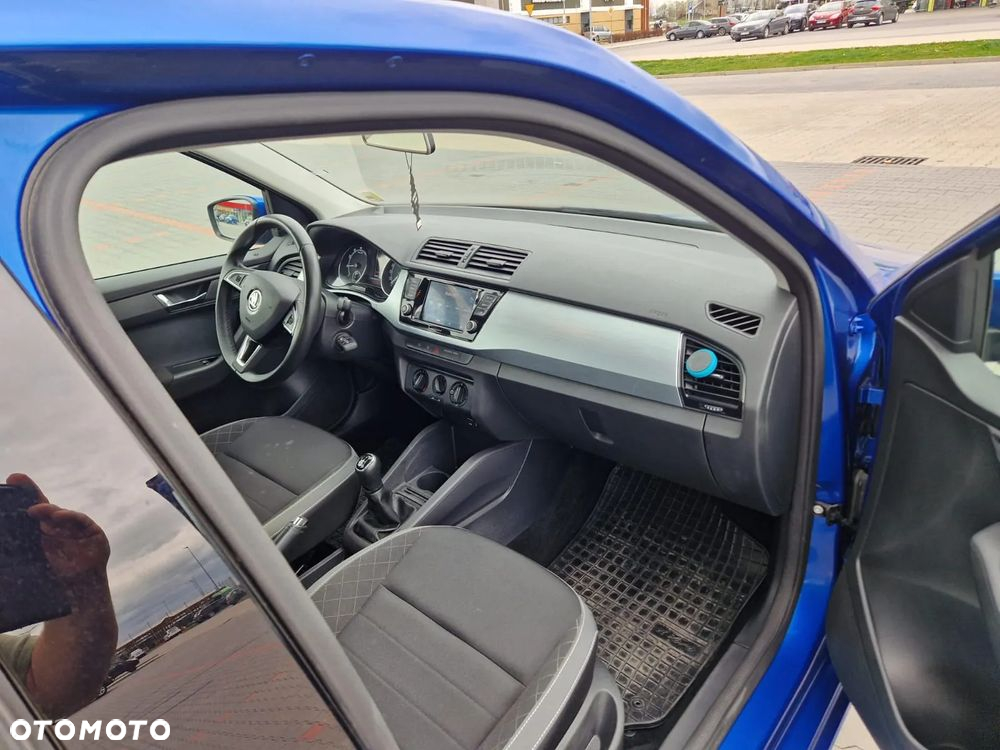 Skoda Fabia - 5