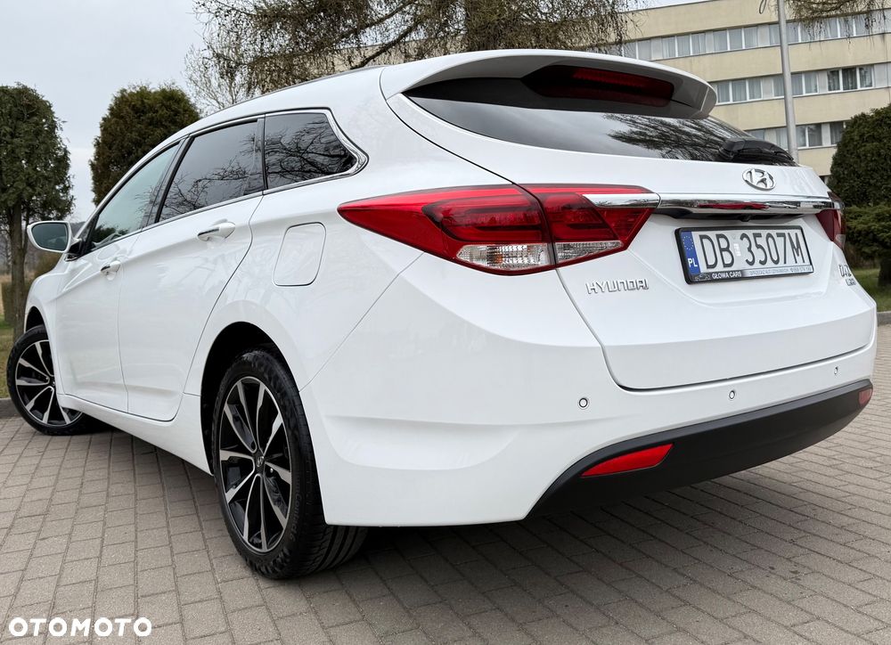 Hyundai i40 Kombi 2.0 Premium - 3