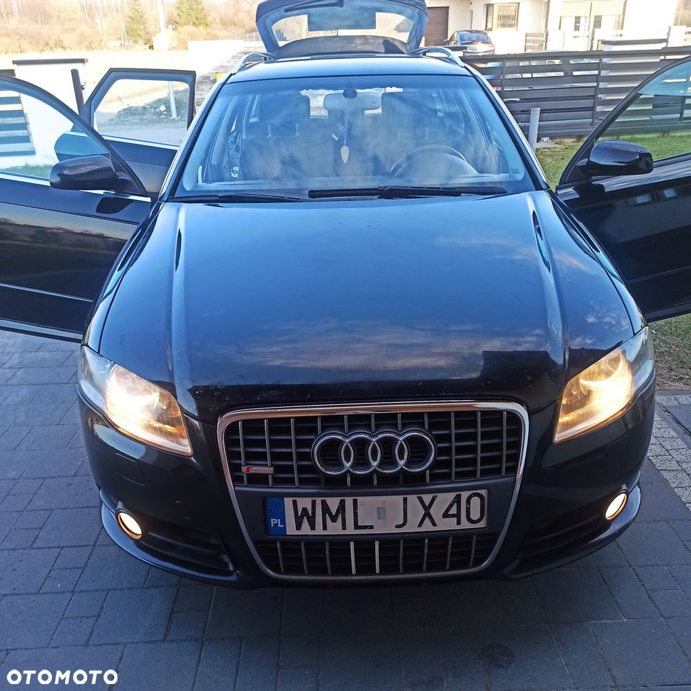 Audi A4 Avant - 4