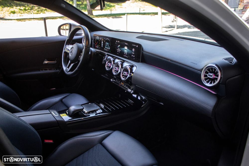 Mercedes-Benz A 180 Limousine d Style Aut. - 27