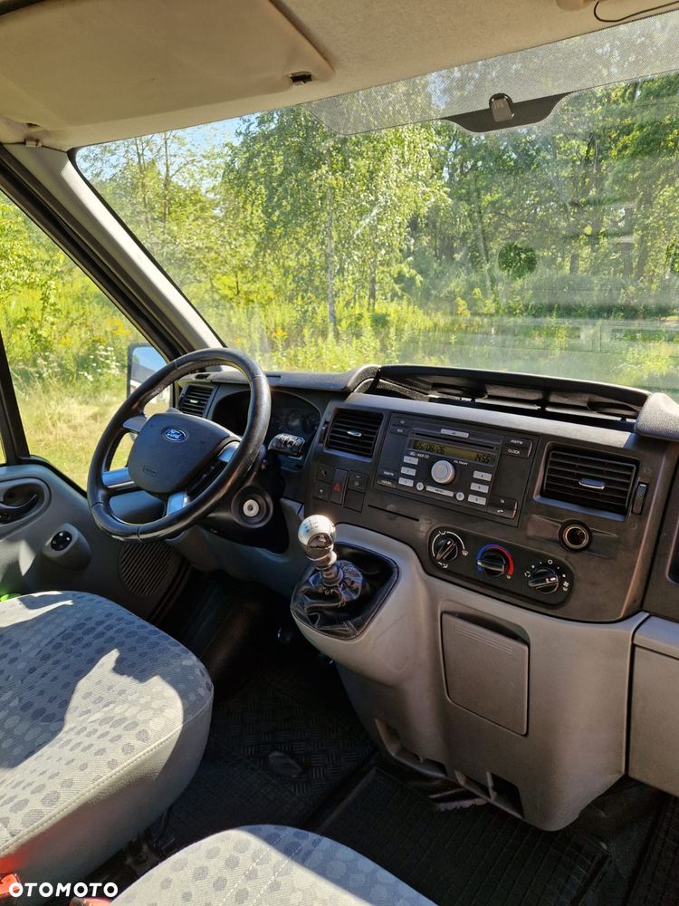 Ford Transit - 8
