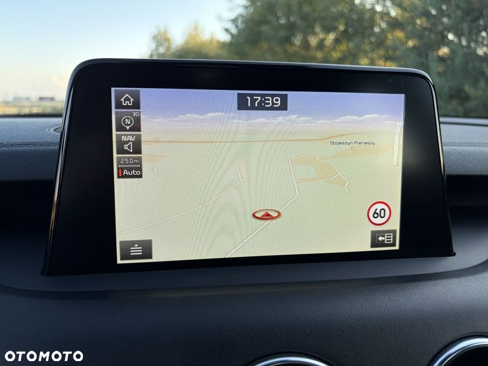 Kia Stinger - 22
