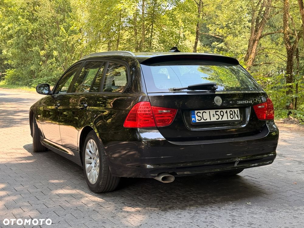 BMW Seria 3 ver-320d-xdrive - 7
