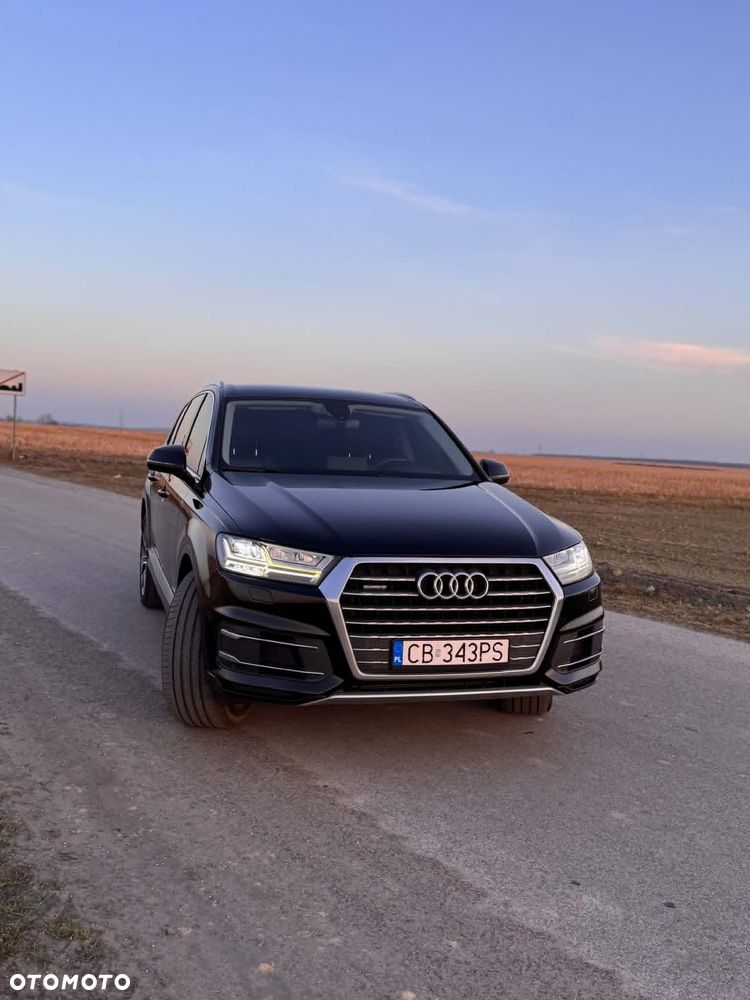 Audi Q7 - 2