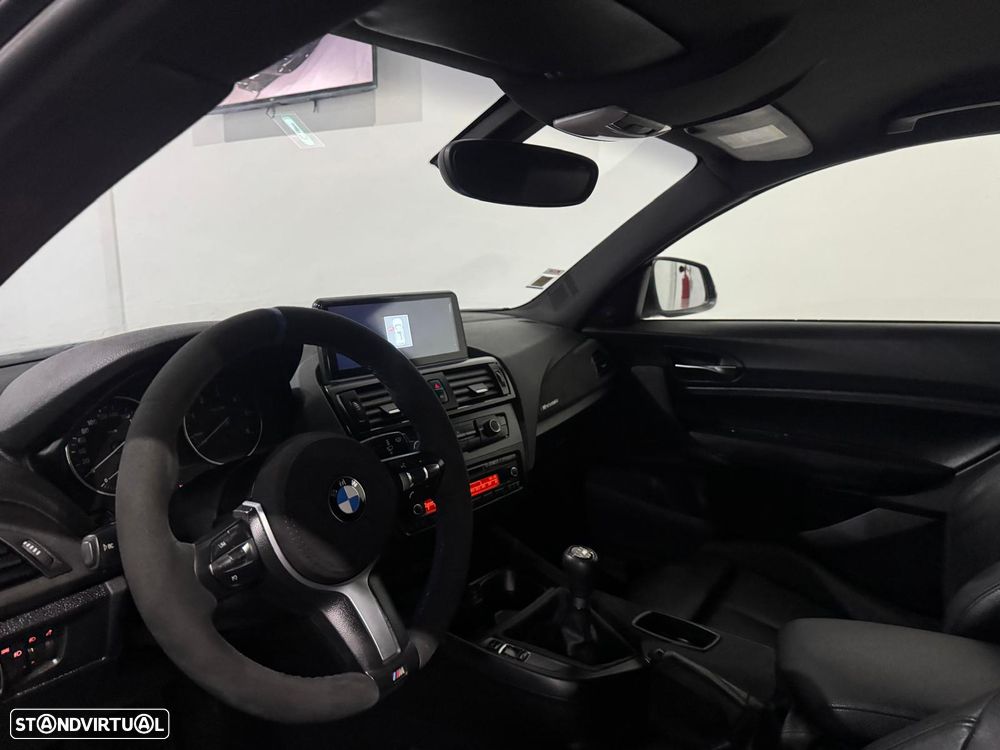 BMW 125 d Pack M - 10