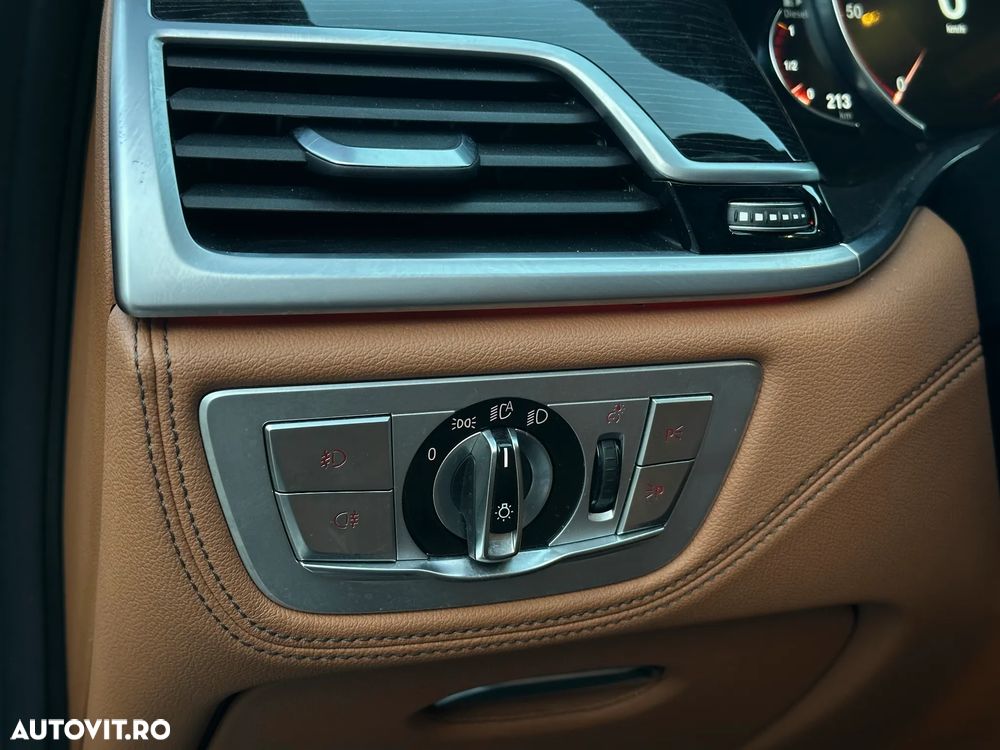 BMW Seria 7 - 37