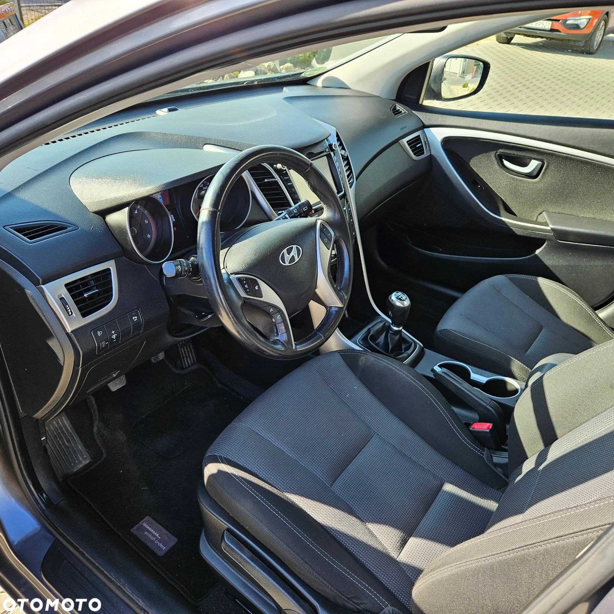 Hyundai i30 1.6 CRDI Style - 10