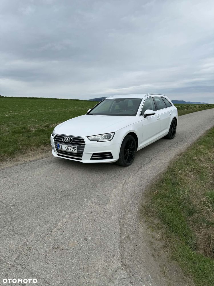 Audi A4 Avant 2.0 TDI S tronic - 5