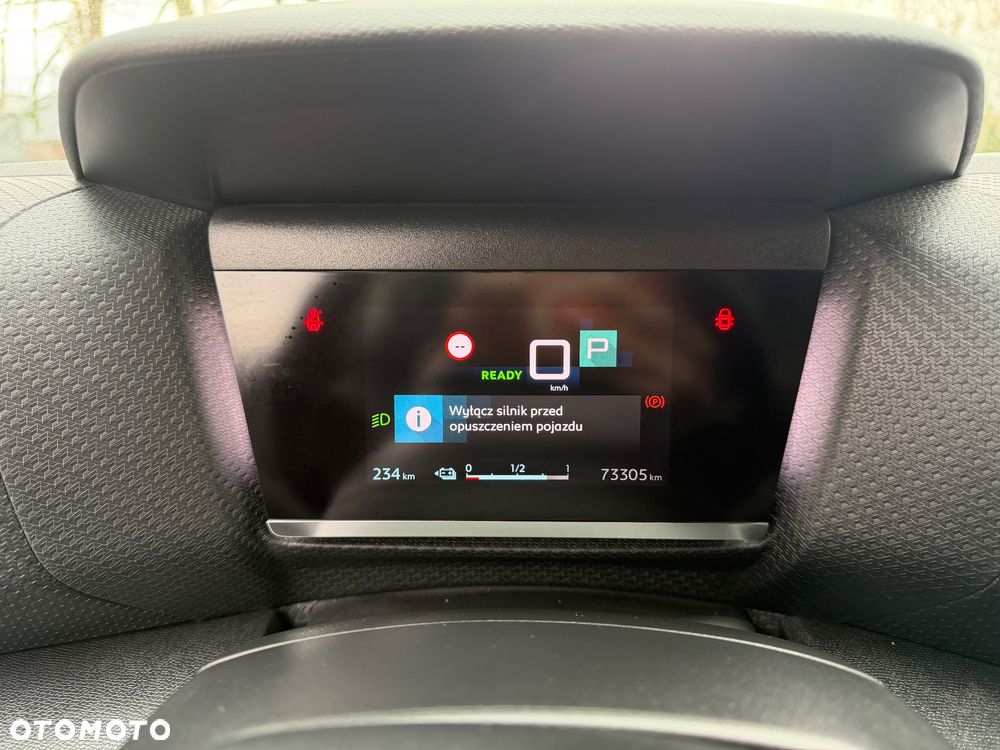 Citroën C4 EV136 50kWh Shine - 24