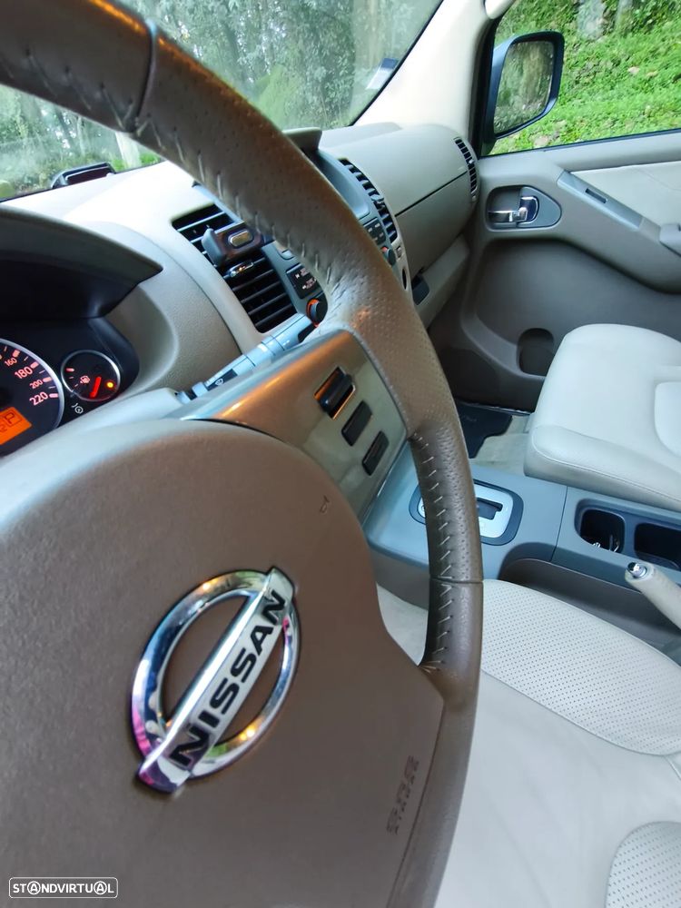 Nissan Pathfinder 2.5 dCi SE Comfort IT+Bose Auto. - 9