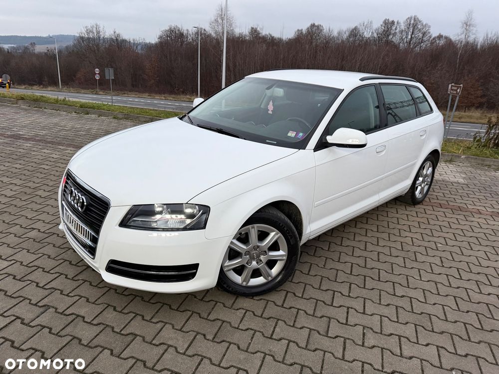 Audi A3 Sportback - 6