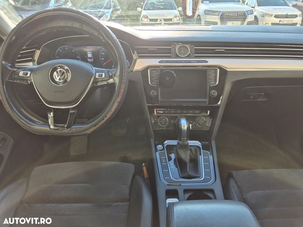 Volkswagen Passat - 7