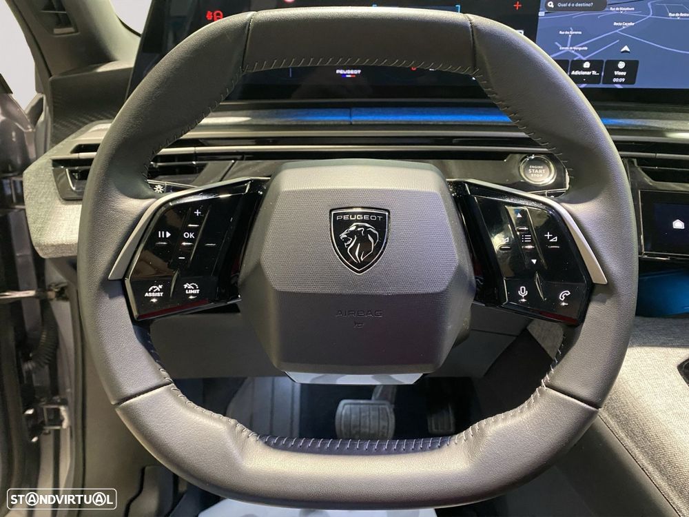Peugeot 5008 1.2 Hybrid Allure e-DCS6 - 12