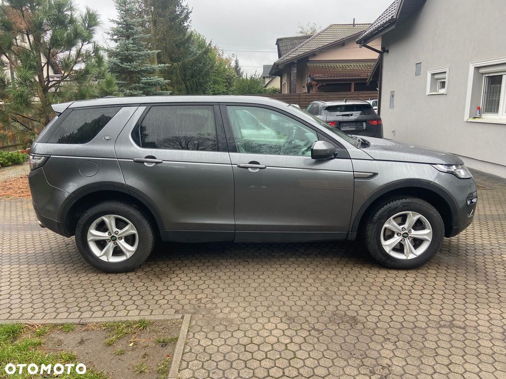 Land Rover Discovery Sport TD4 HSE Luxury - 4