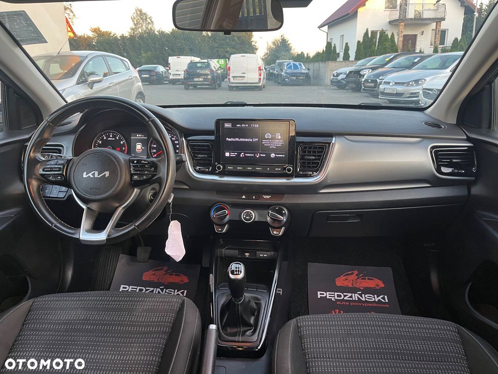 Kia Stonic - 8