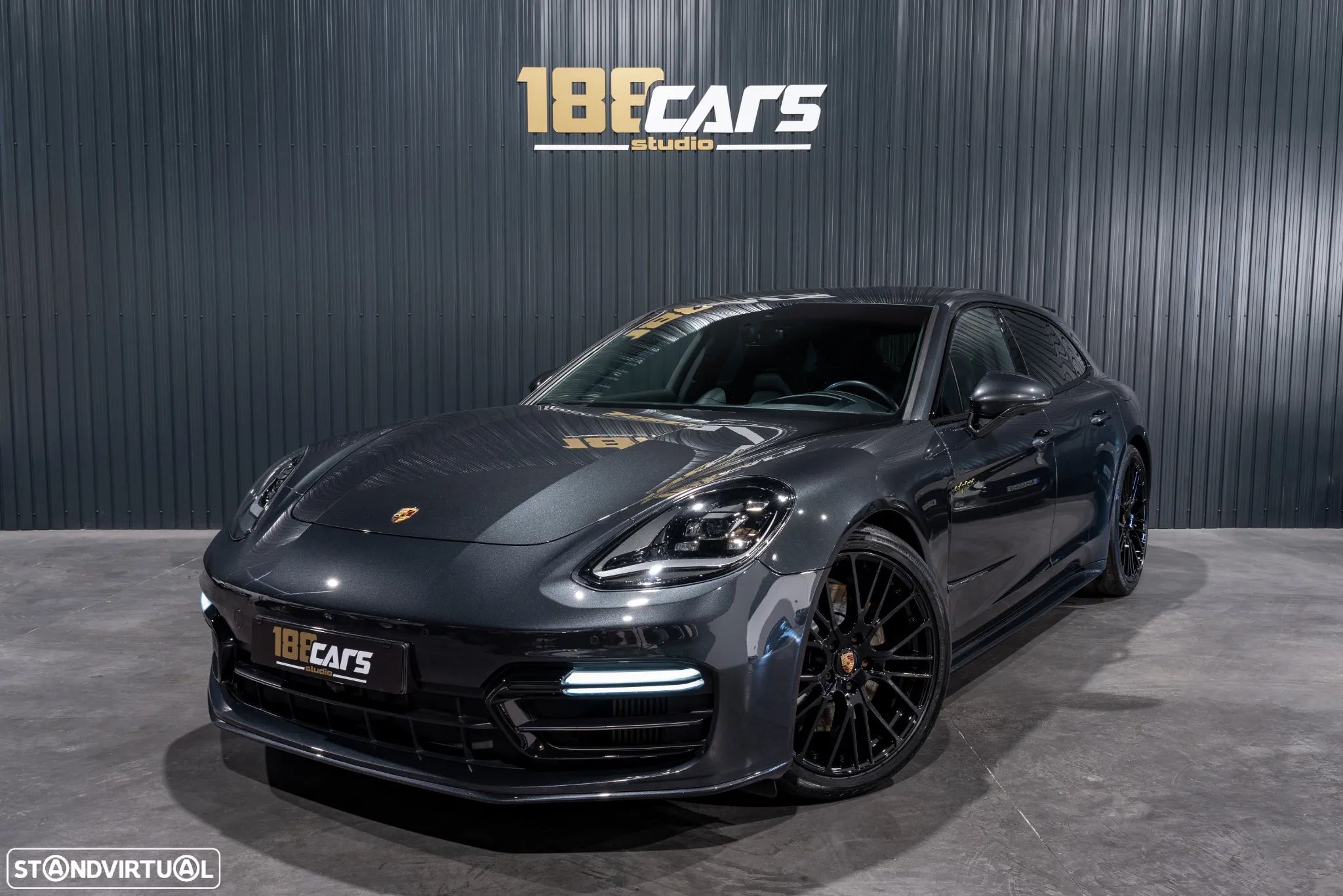 Porsche Panamera Sport Turismo 4 E-Hybrid Platinum Edition - 1