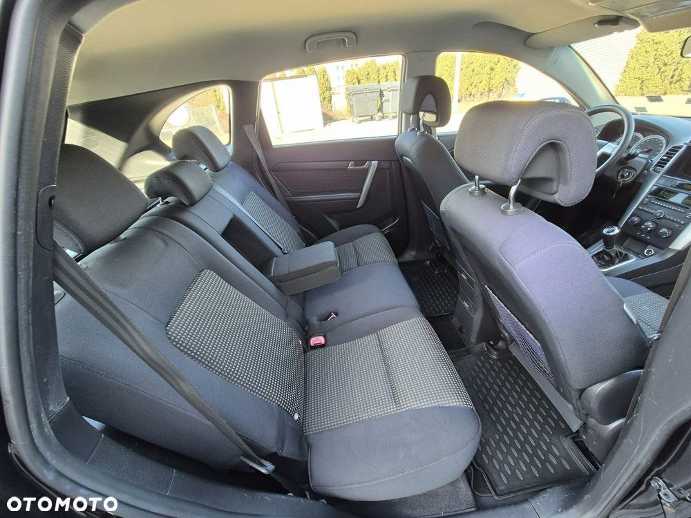 Chevrolet Captiva - 13