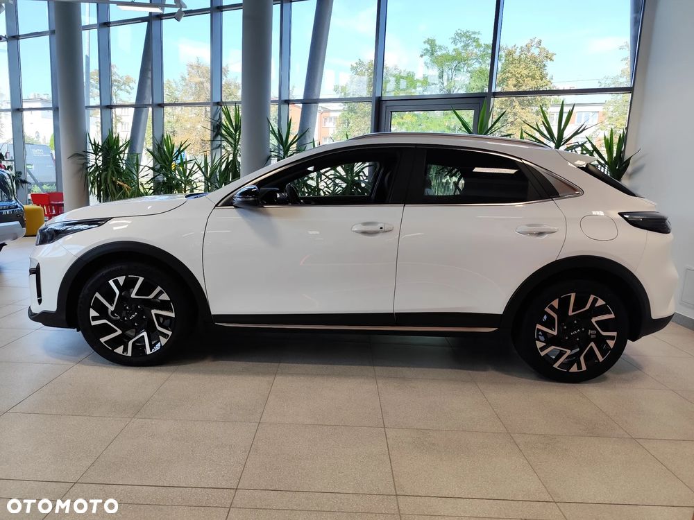 Kia XCeed 1.6 T-GDI Tribute DCT - 4