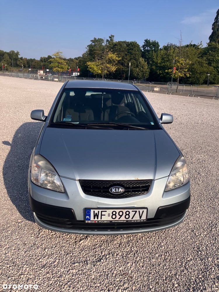 Kia Rio 1.5 CRDi Comfort - 3