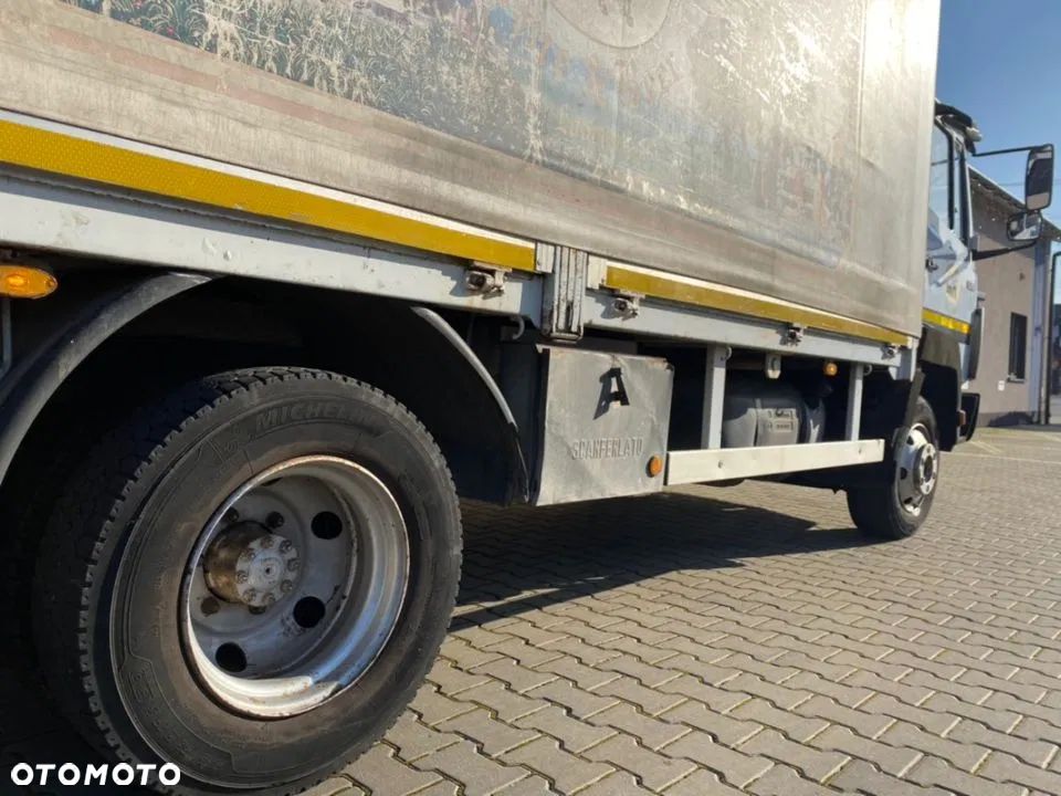 Mercedes-Benz 814 D - 14