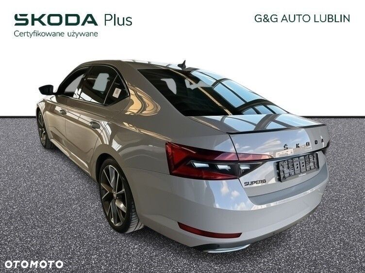 Skoda Superb 2.0 TSI Sportline DSG - 4