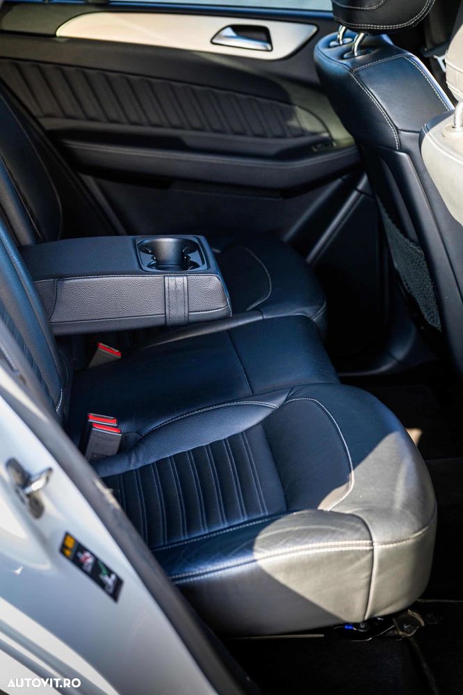 Mercedes-Benz GLE 350 d 4MATIC 9G-TRONIC AMG Line - 13