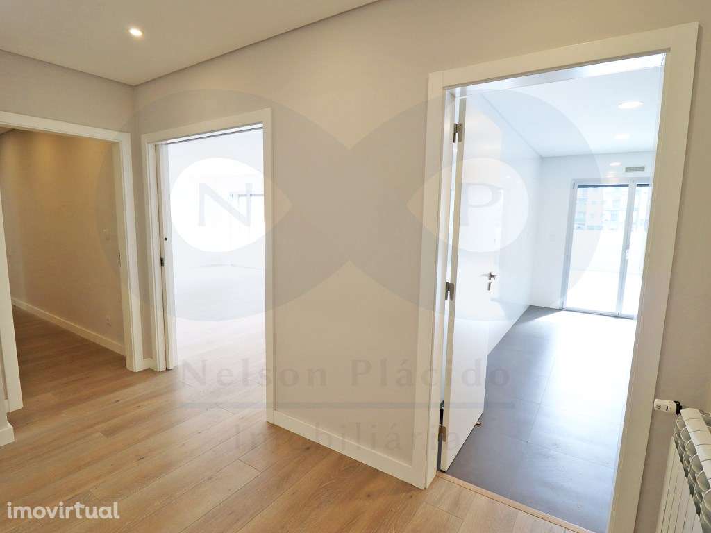 T4 CONSTRUÇÃO NOVA com terraço e garagem em Colinas do Cruzeiro - O... - Grande imagem: 3/56