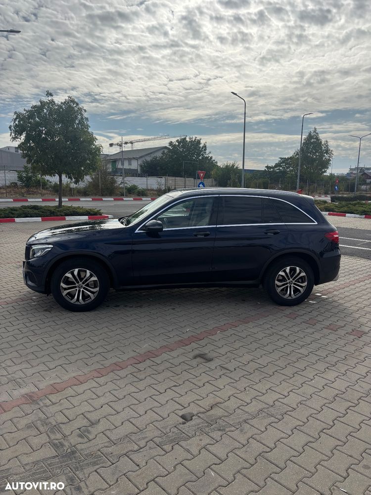 Mercedes-Benz GLC 250 4MATIC - 3