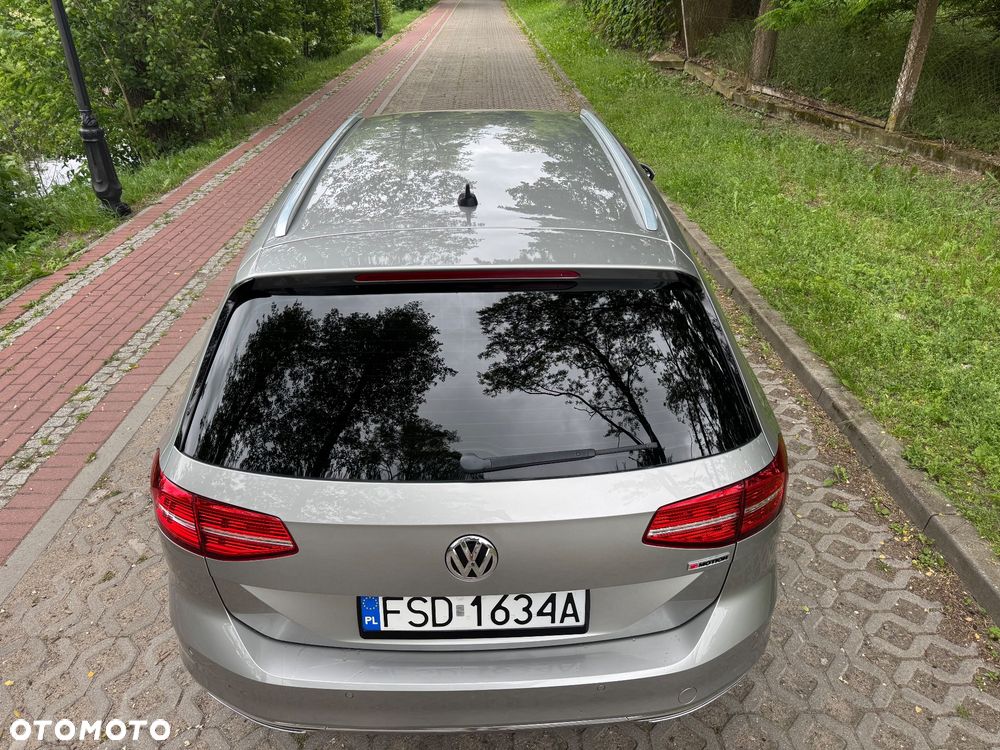 Volkswagen Passat 2.0 TDI SCR (BlueMotion Tech) 4Motion D Highline - 5