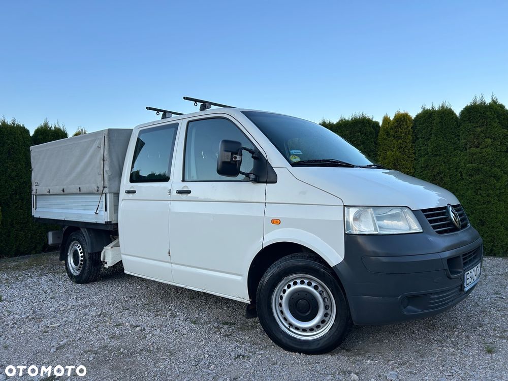 Volkswagen Transporter - 2