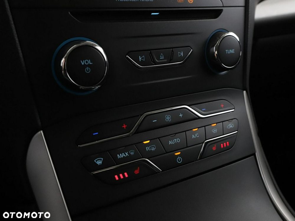 Ford Galaxy 1.5 EcoBoost Start-Stopp Business Edition - 30