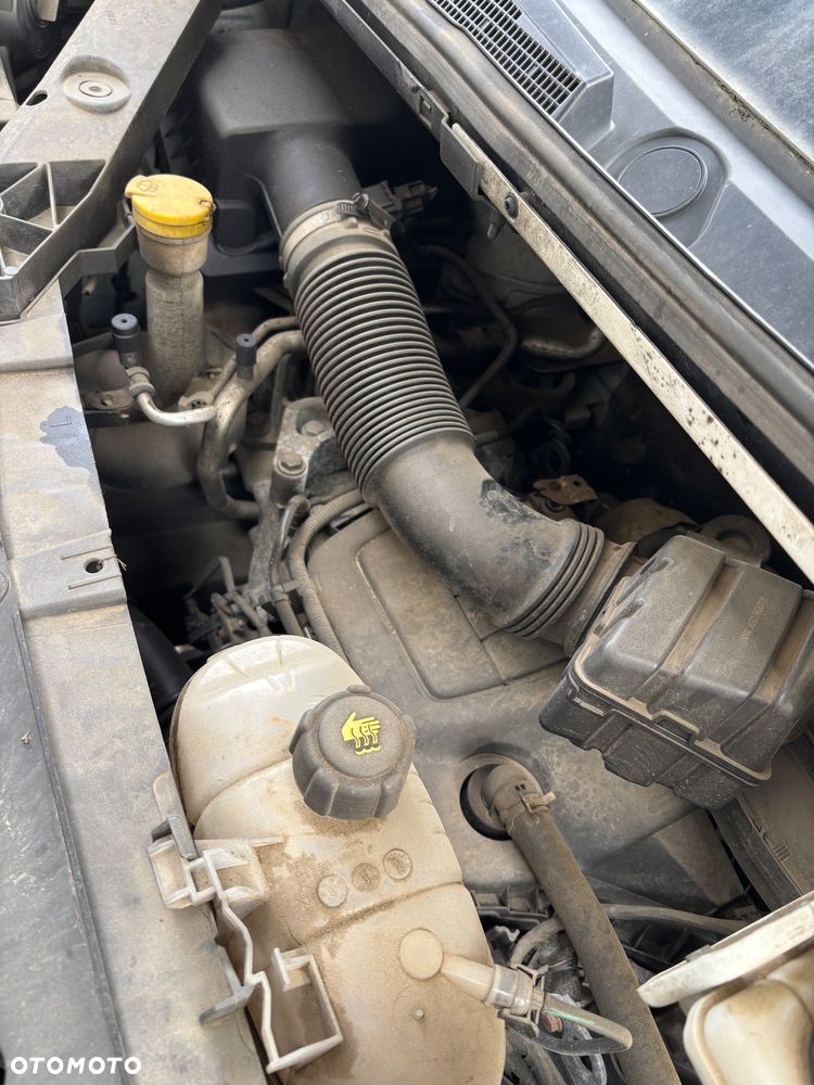 Renault Trafic - 17
