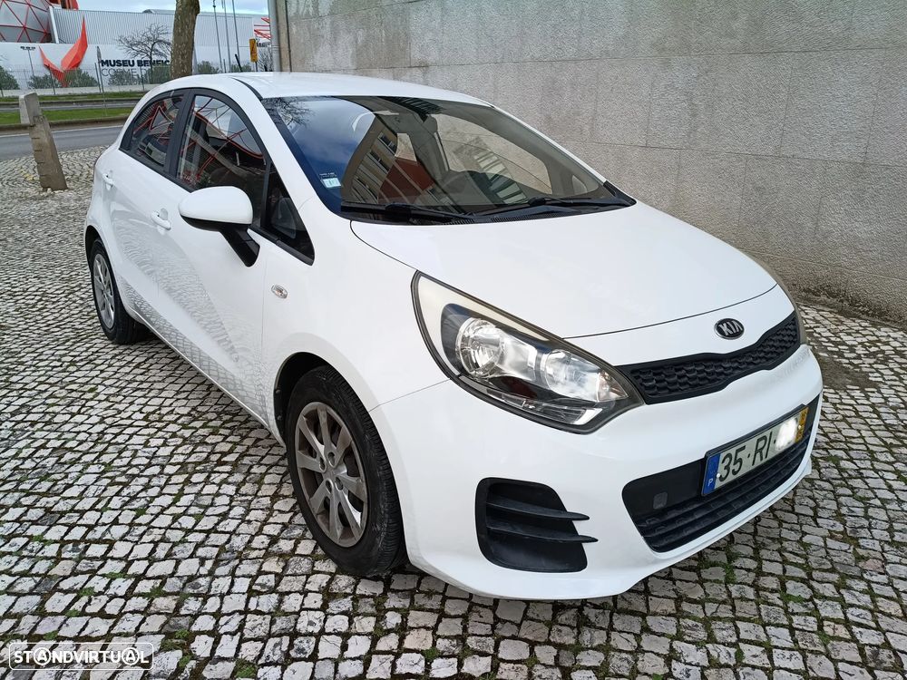 Kia Rio 1.1 CRDi LX ISG - 1