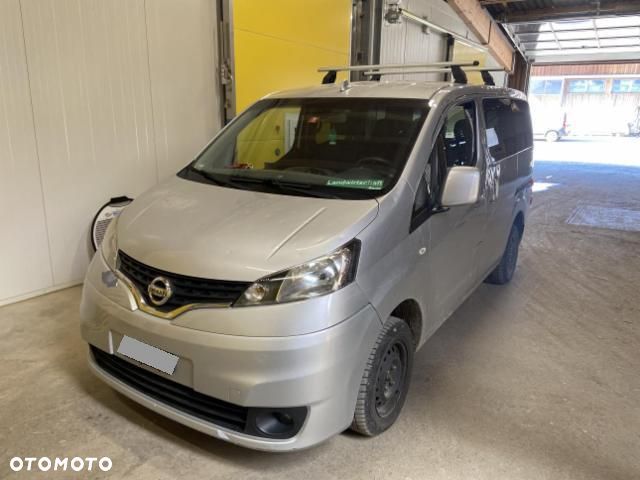 Nissan NV200 - 1