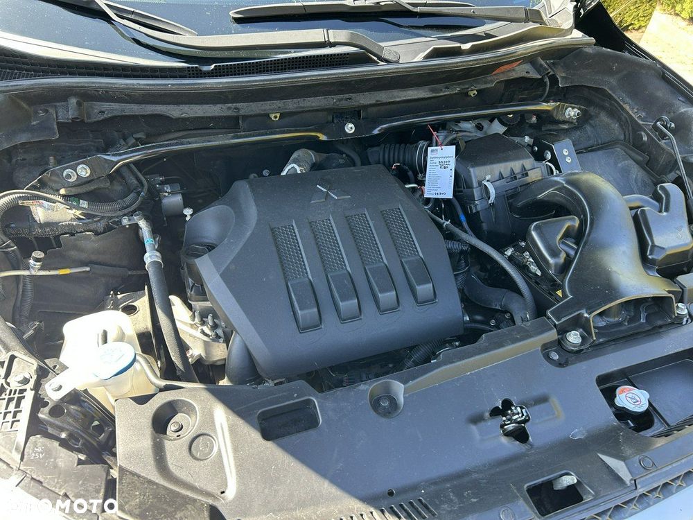 Mitsubishi Eclipse Cross 1.5 T GPF Instyle CVT 4WD - 24