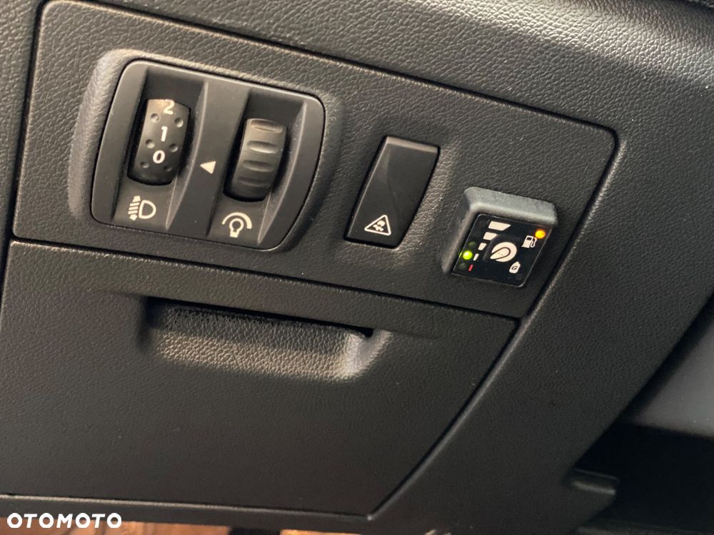 Renault Laguna 2.0 Authentique - 16