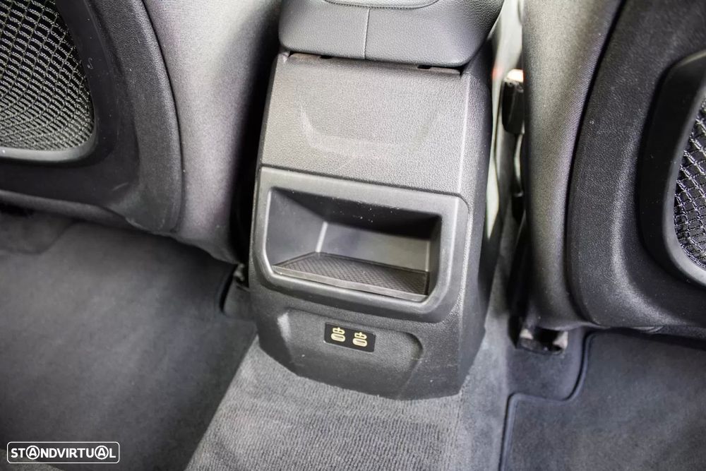 BMW 116 d Aut. Advantage - 38