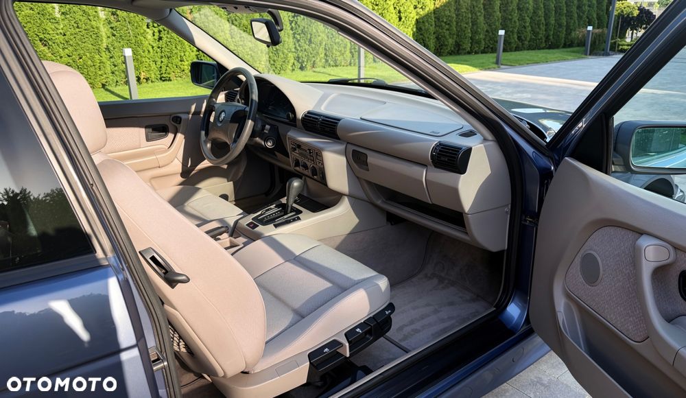 BMW Seria 3 - 18