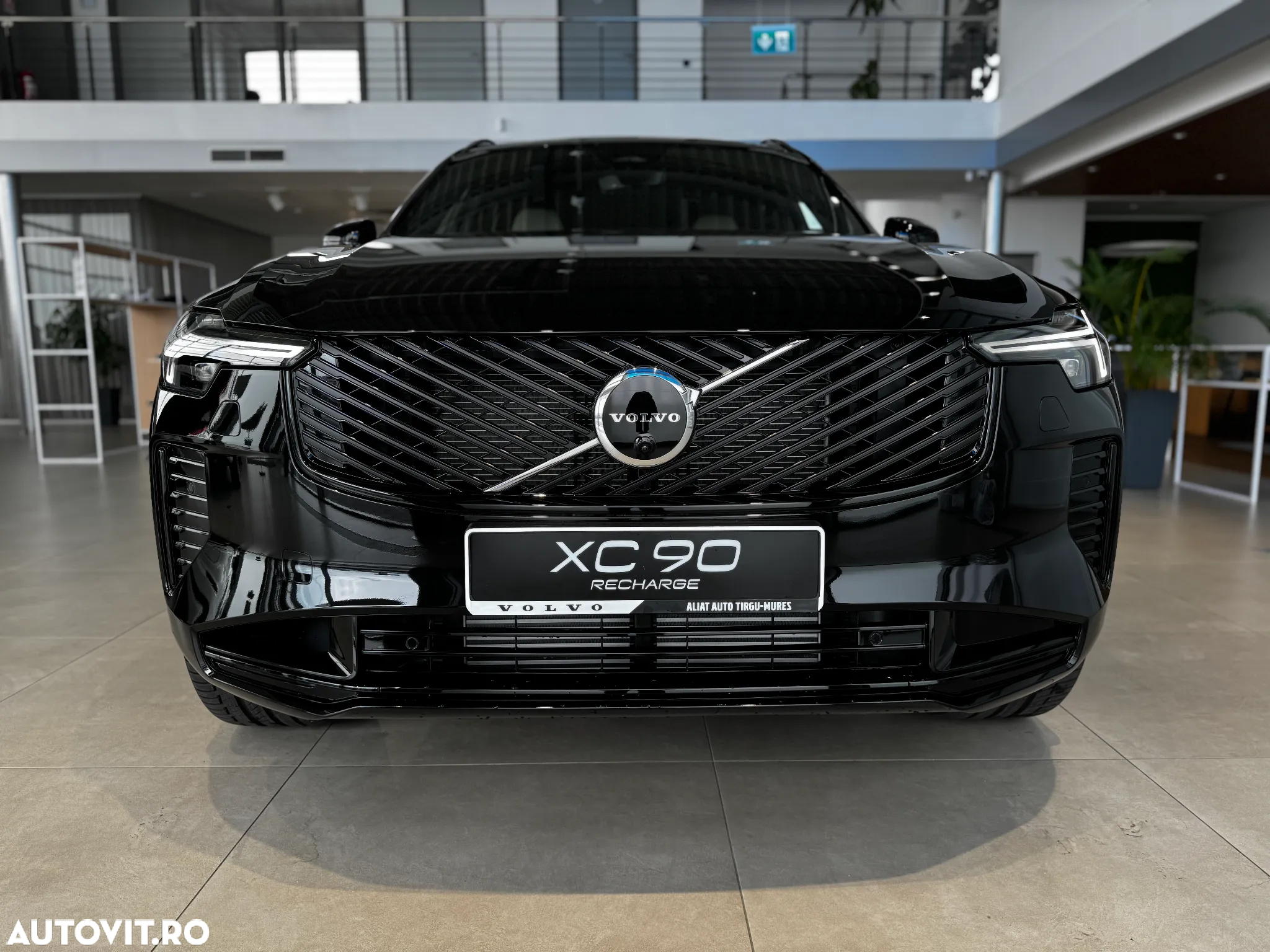 Volvo XC 90 Recharge T8 AWD Plus Dark - 2