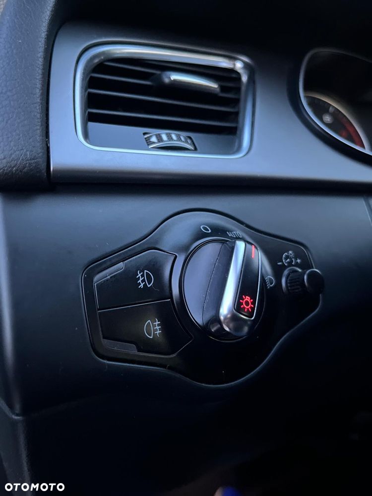 Audi A4 Limousine 2.0 TFSI Quattro S tronic - 17