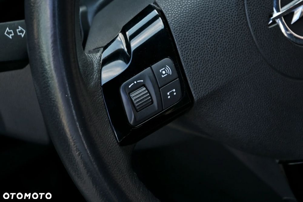 Opel Zafira 1.8 Cosmo - 32