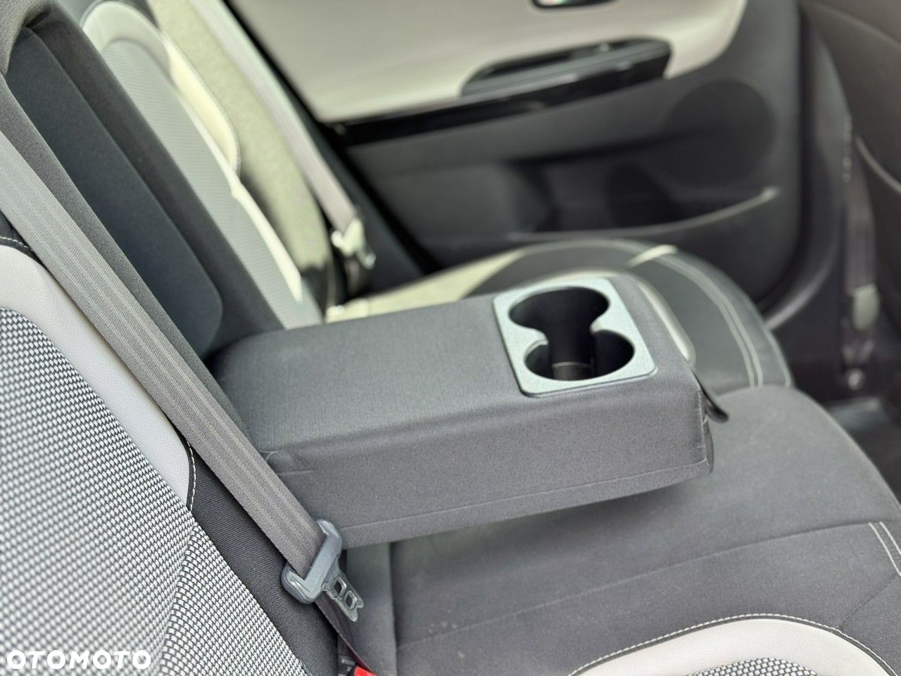 Kia Ceed Cee'd 1.6 Crdi Comfort + - 32