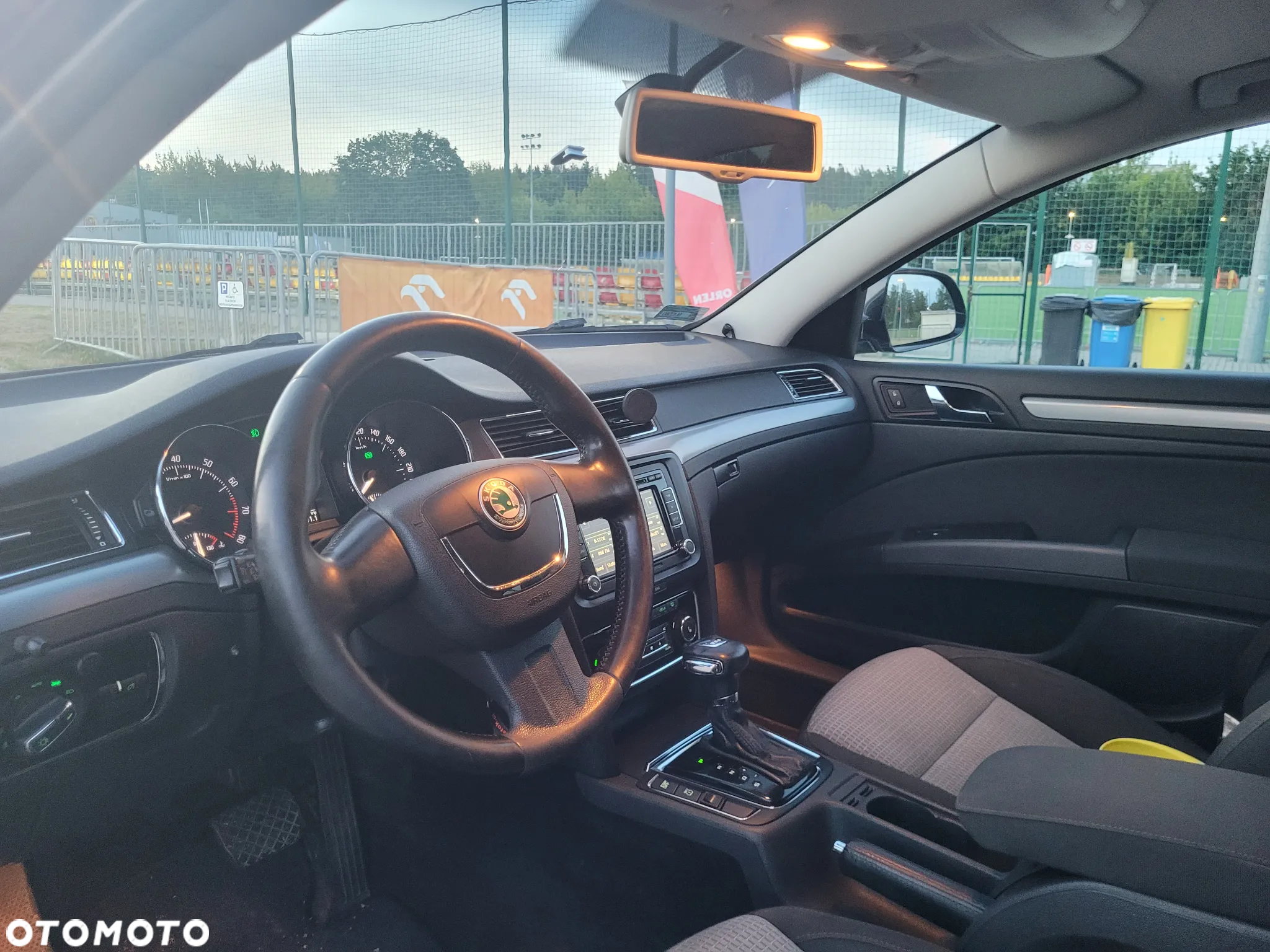 Skoda Superb 1.8 TSI Platinum DSG - 6