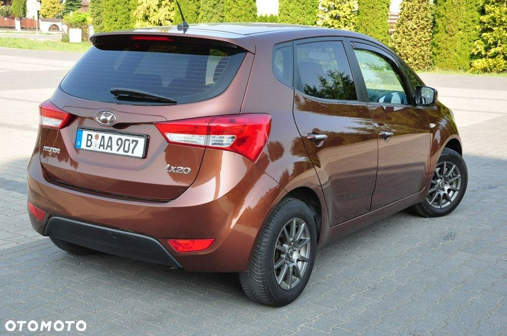 Hyundai ix20 - 18