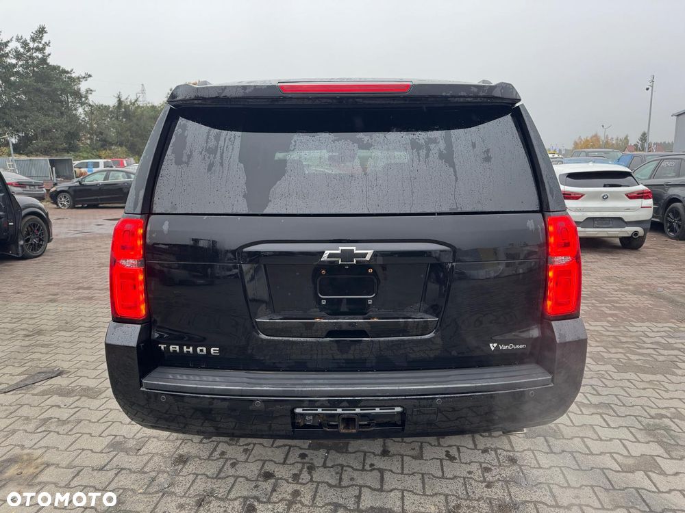 Chevrolet Tahoe - 4