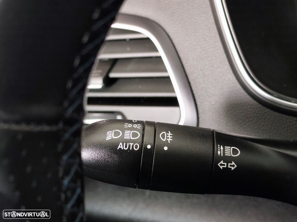 Renault Mégane Sport Tourer 1.5 dCi GT Line - 27