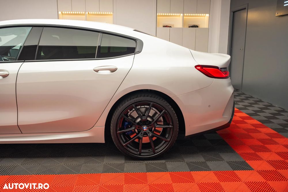 BMW Seria 8 840d xDrive Gran Coupe - 24